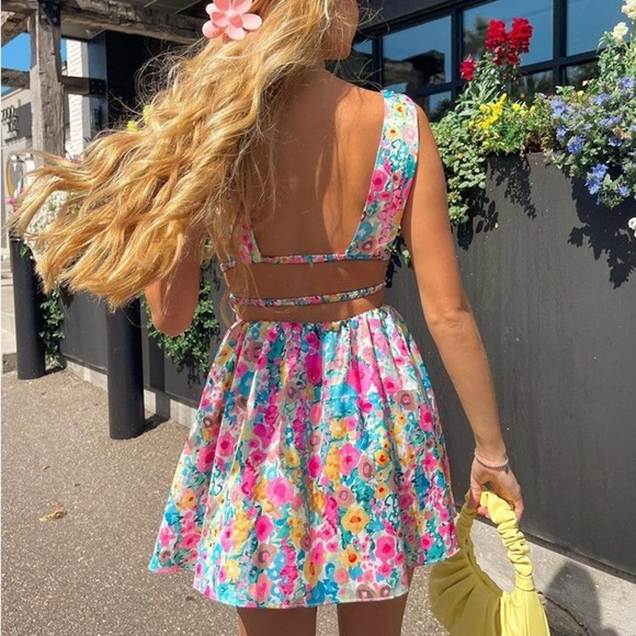 Floral V-Neck Colorful Sexy Open Back Mini Dress Size Large - Picture 14 of 16